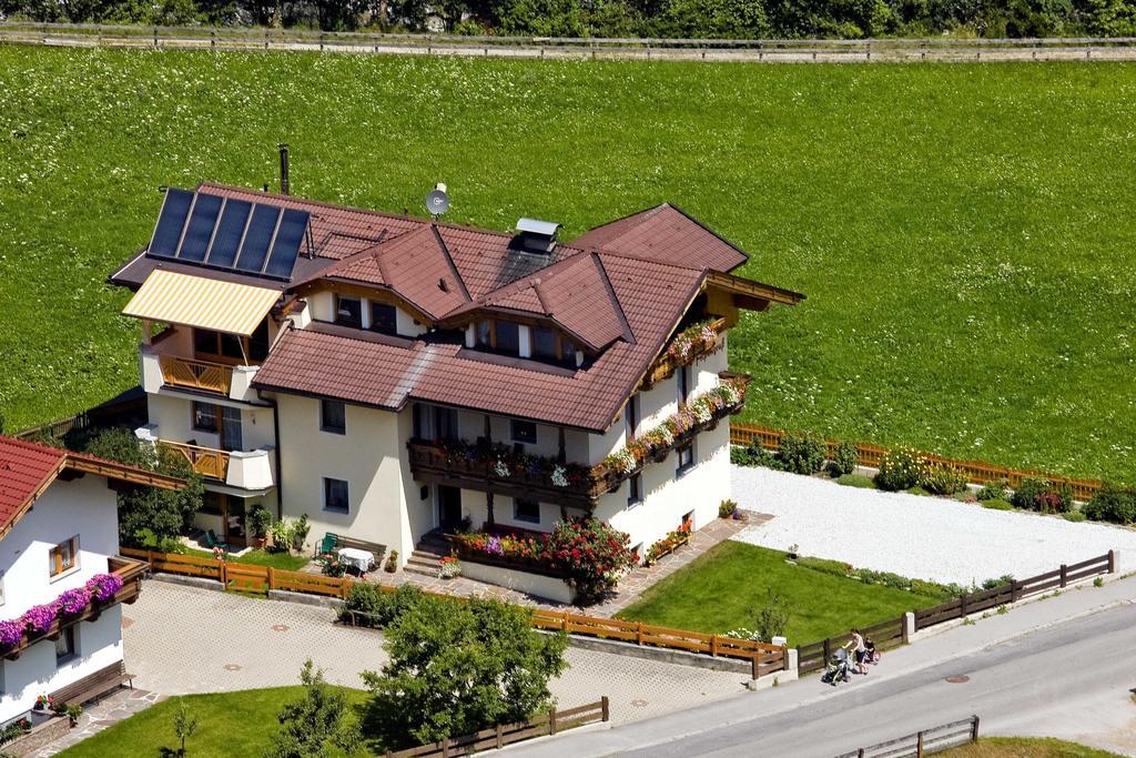 Apartament Haus Alpengruss Neustift im Stubaital Zewnętrze zdjęcie
