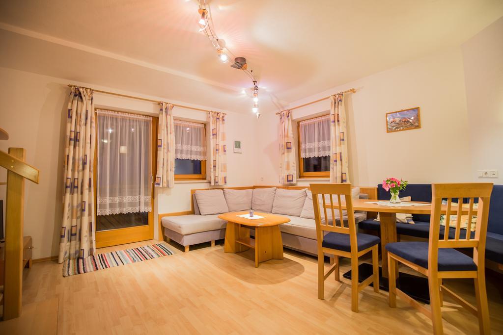 Apartament Haus Alpengruss Neustift im Stubaital Zewnętrze zdjęcie